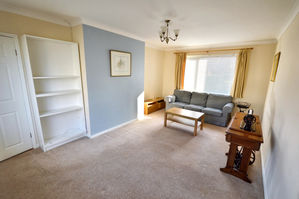 Living room- click for photo gallery